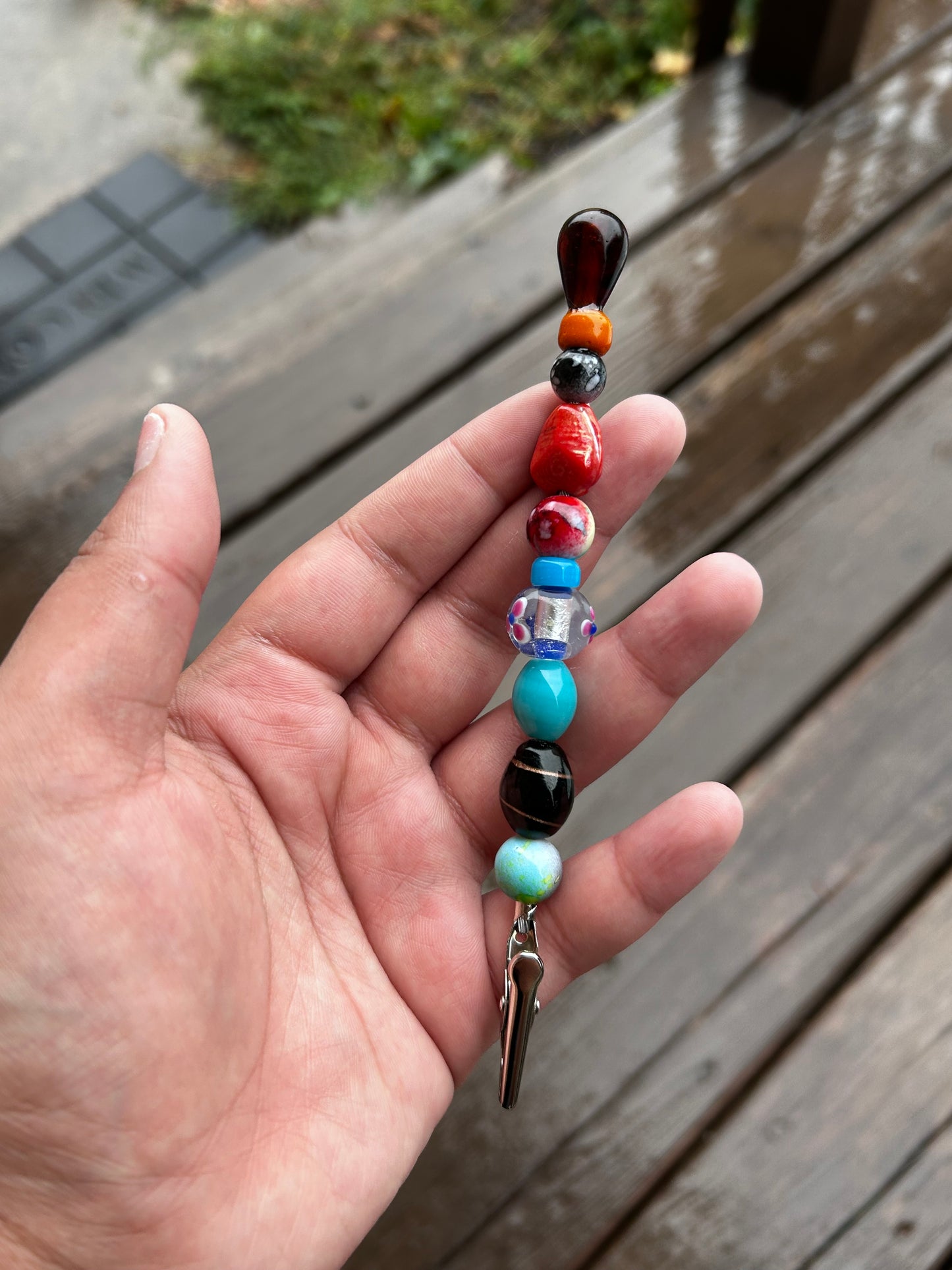 “Time Hop” Garden Clip