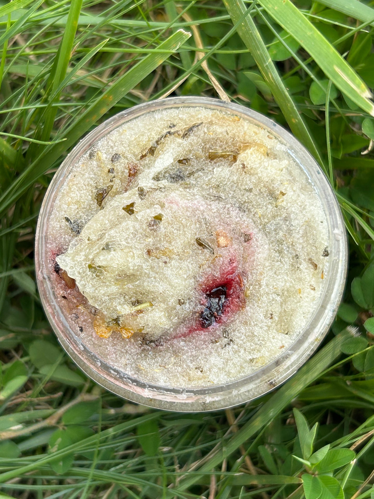 Hibiscus Kiss Exfoliating Body Mask