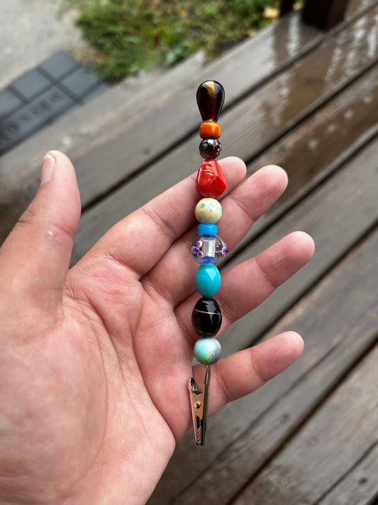 “Time Hop” Garden Clip