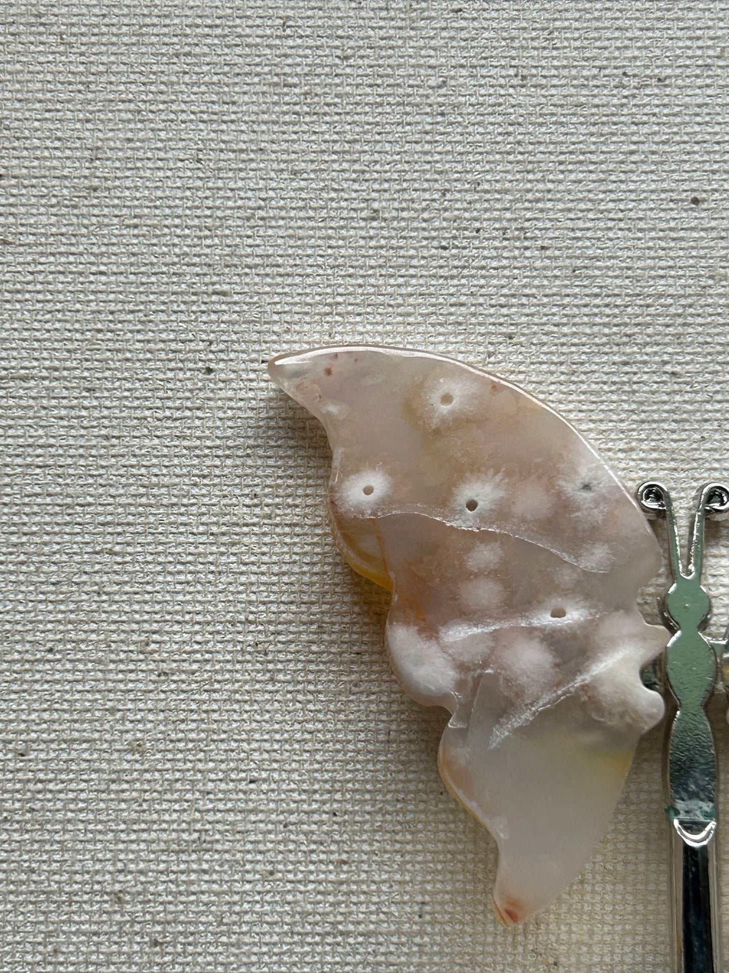 Small Size Flower Agate Crystal Butterfly Stand